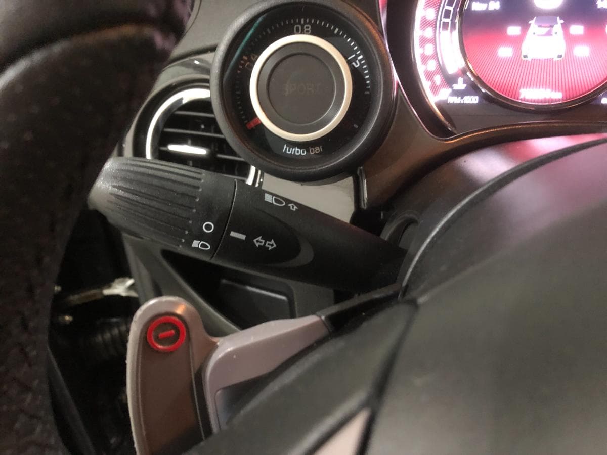 Abarth 500C · Ano 2015 — imagen 30