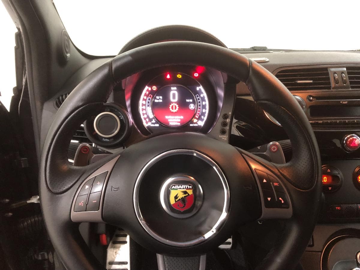 Abarth 500C · Ano 2015 — imagen 33