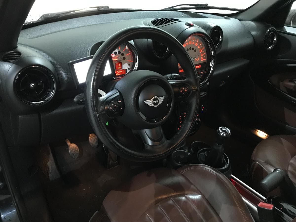 Mini Paceman 1.6 D · Ano 2014 — imagem 30