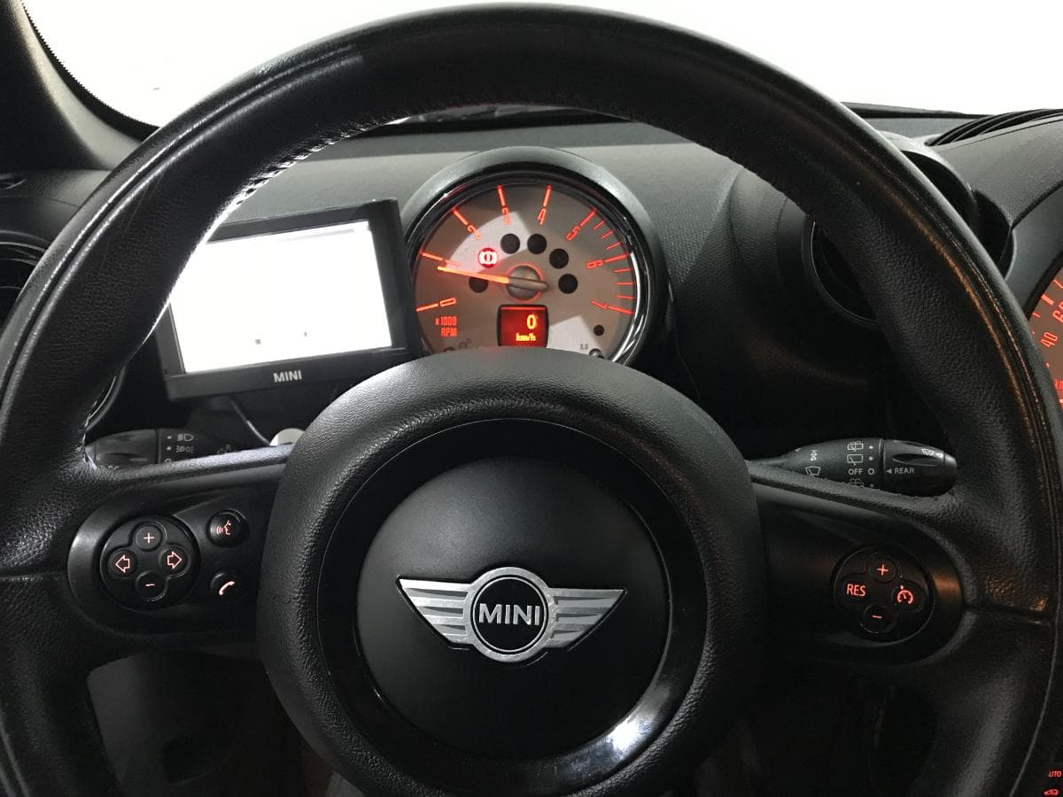 Mini Paceman 1.6 D · Ano 2014 — imagem 37