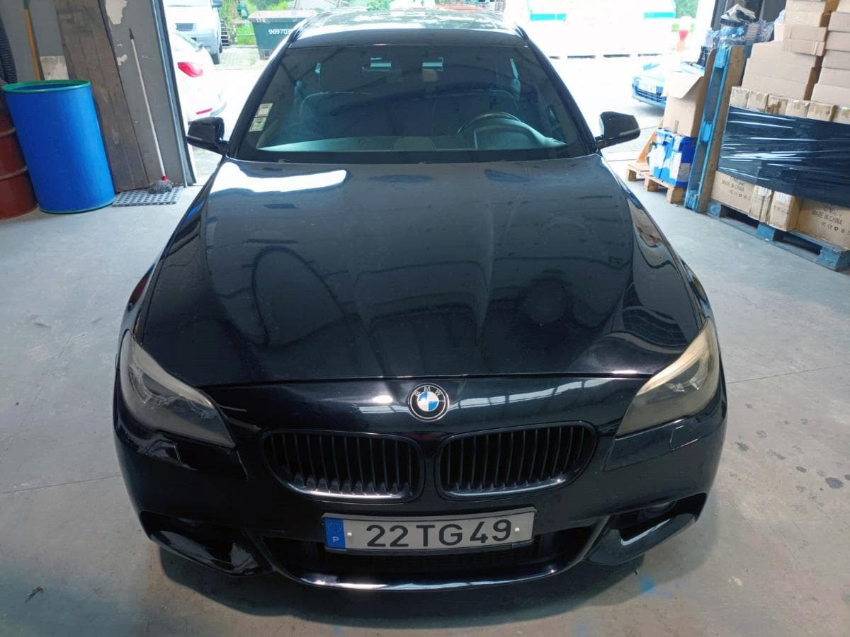 BMW 525 Full Pack M 2.0D Bi Turbo · Ano 2014 — imagem 4