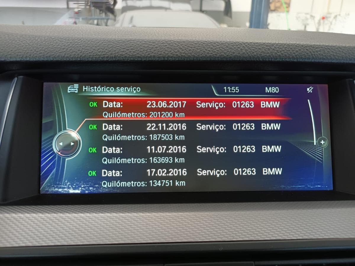 BMW 525 Full Pack M 2.0D Bi Turbo · Ano 2014 — imagem 19