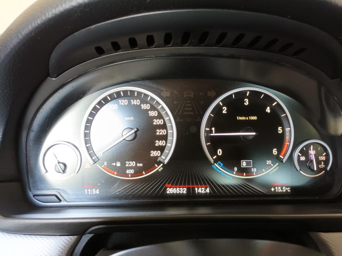 BMW 525 Full Pack M 2.0D Bi Turbo · Ano 2014 — imagem 23
