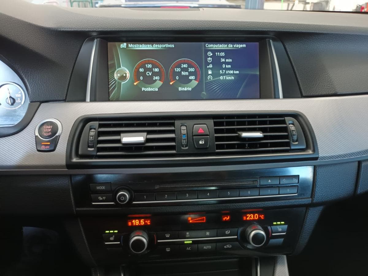 BMW 525 Full Pack M 2.0D Bi Turbo · Ano 2014 — imagem 25