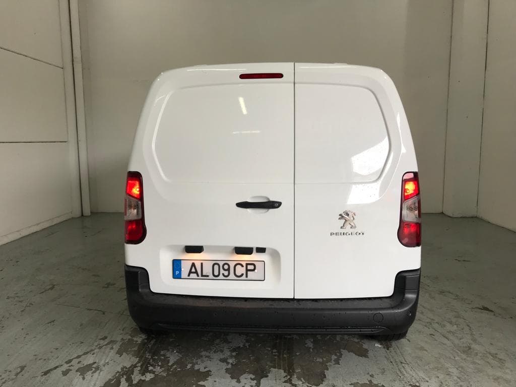 Peugeot Partner 1.5 HDI · Ano 2021 — imagen 10