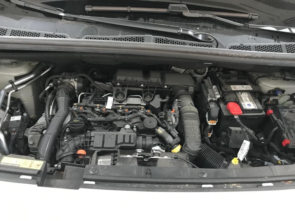 Peugeot Partner 1.5 HDI · Ano 2021 — imagen 4