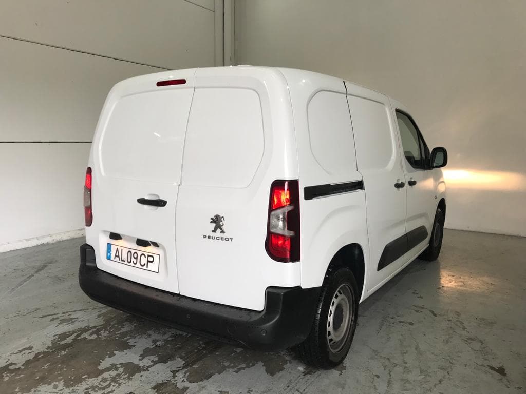 Peugeot Partner 1.5 HDI · Ano 2021 — imagen 7