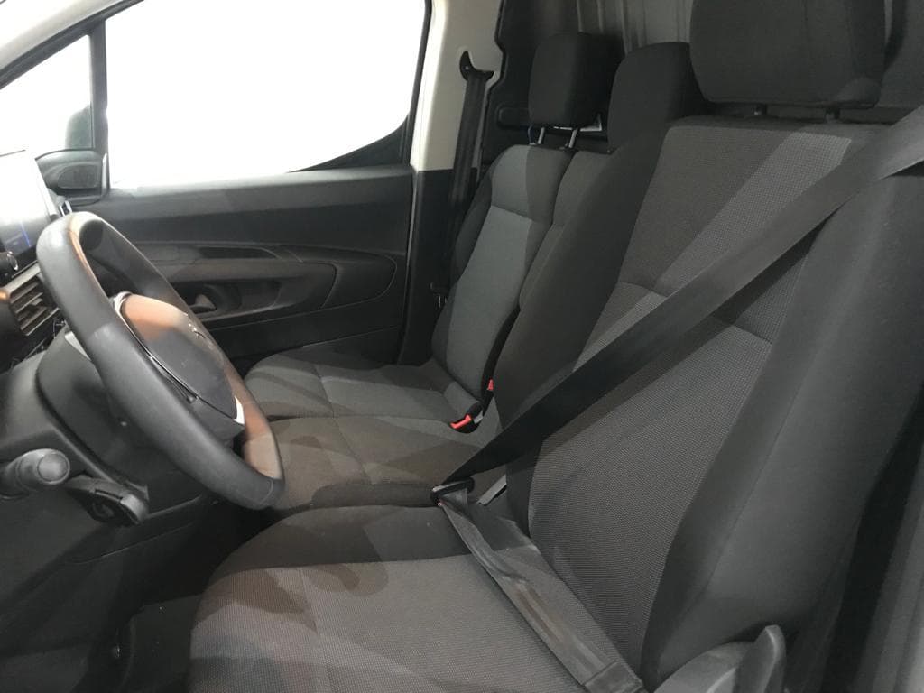 Peugeot Partner 1.5 HDI · Ano 2021 — imagen 27