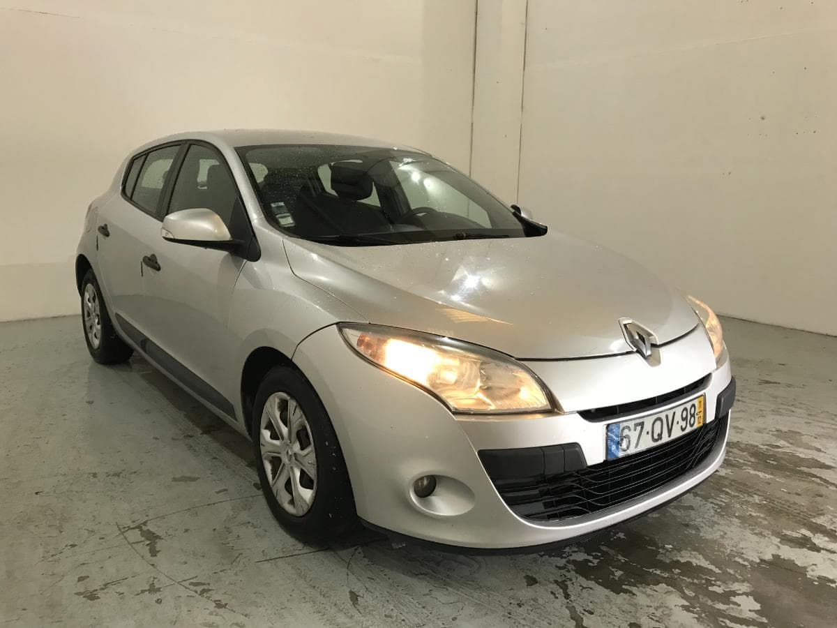 Renault Mégane 1.5DCI · Ano 2011 — imagen 1