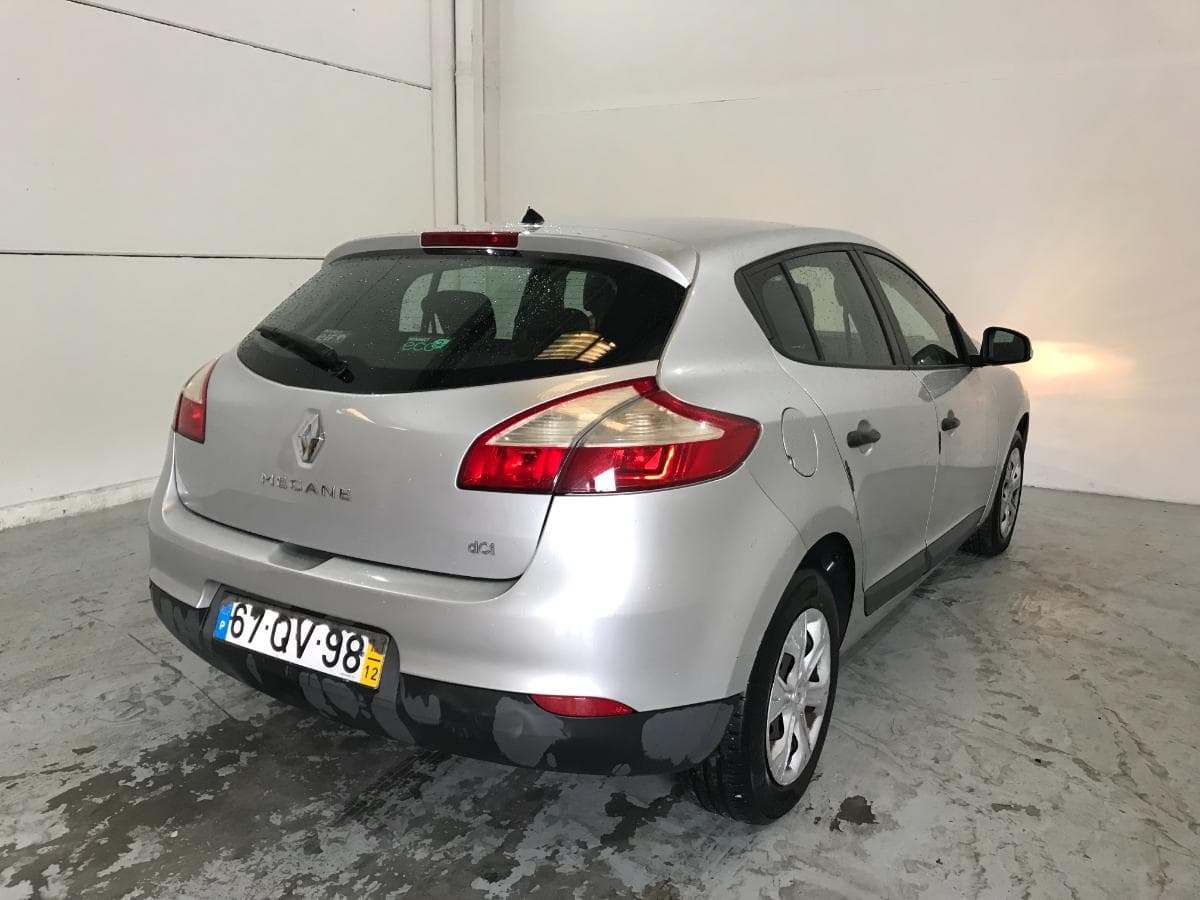Renault Mégane 1.5DCI · Ano 2011 — imagen 6