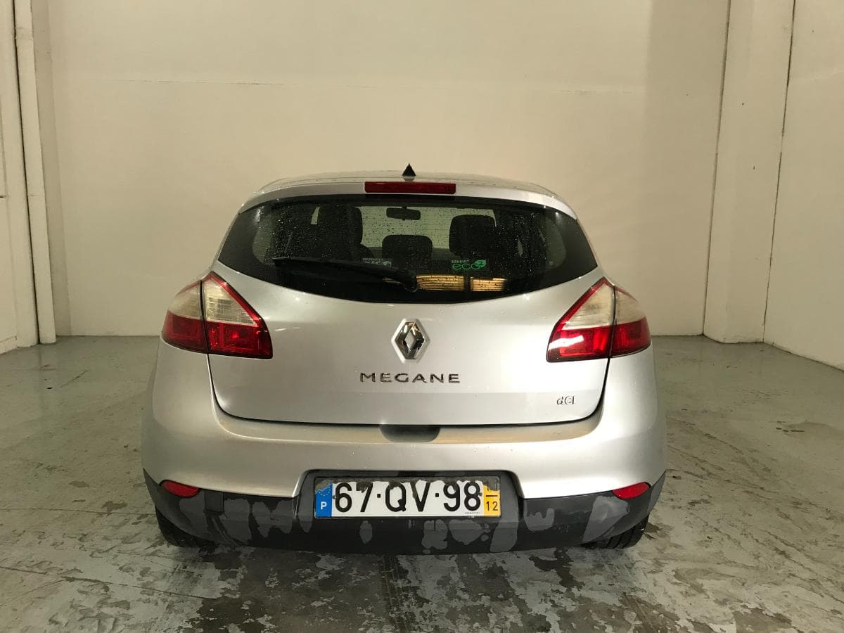 Renault Mégane 1.5DCI · Ano 2011 — imagen 5
