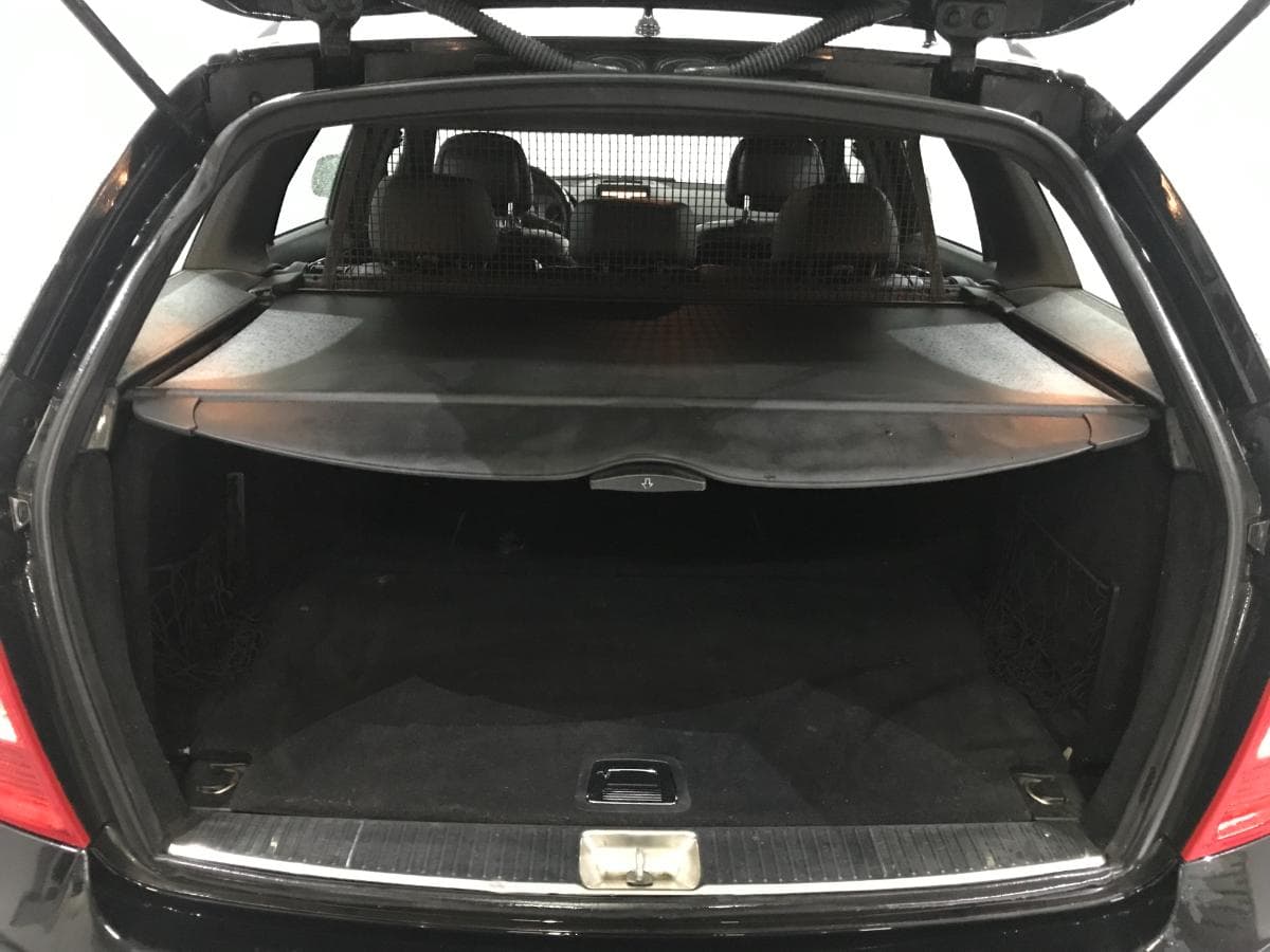 Mercedes C220 CDI 2.2 · Ano 2008 — imagem 8