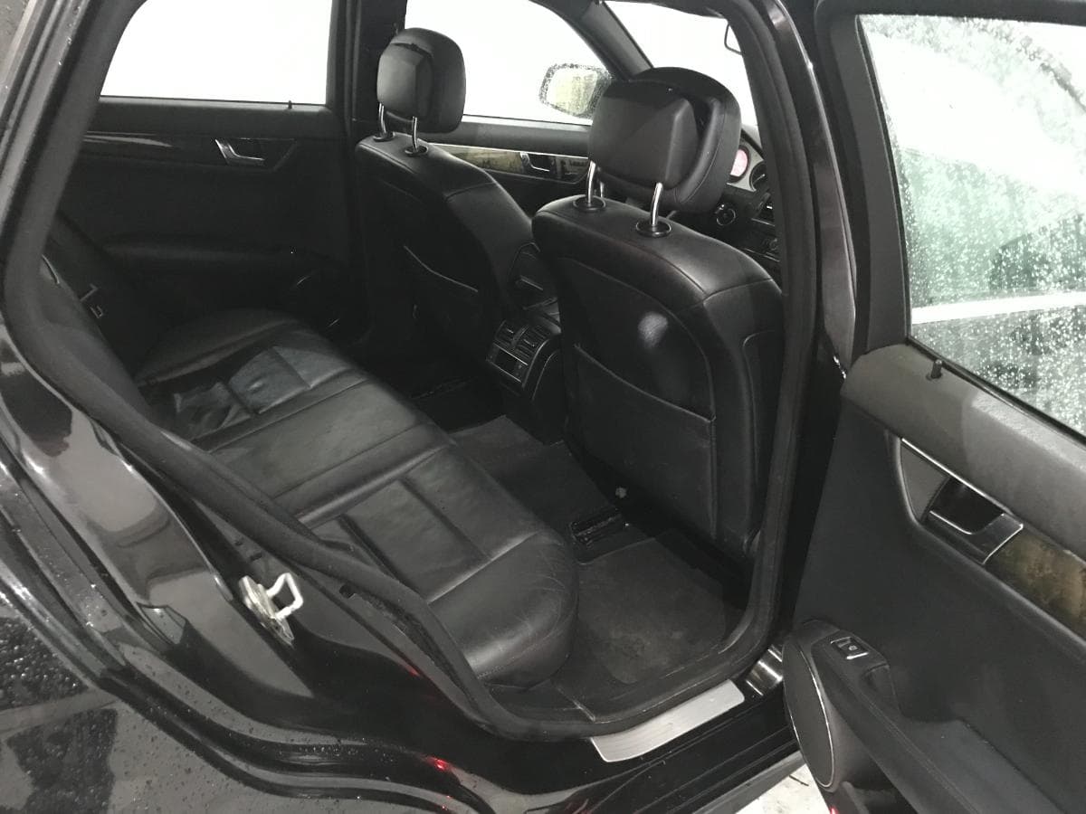 Mercedes C220 CDI 2.2 · Ano 2008 — imagem 18