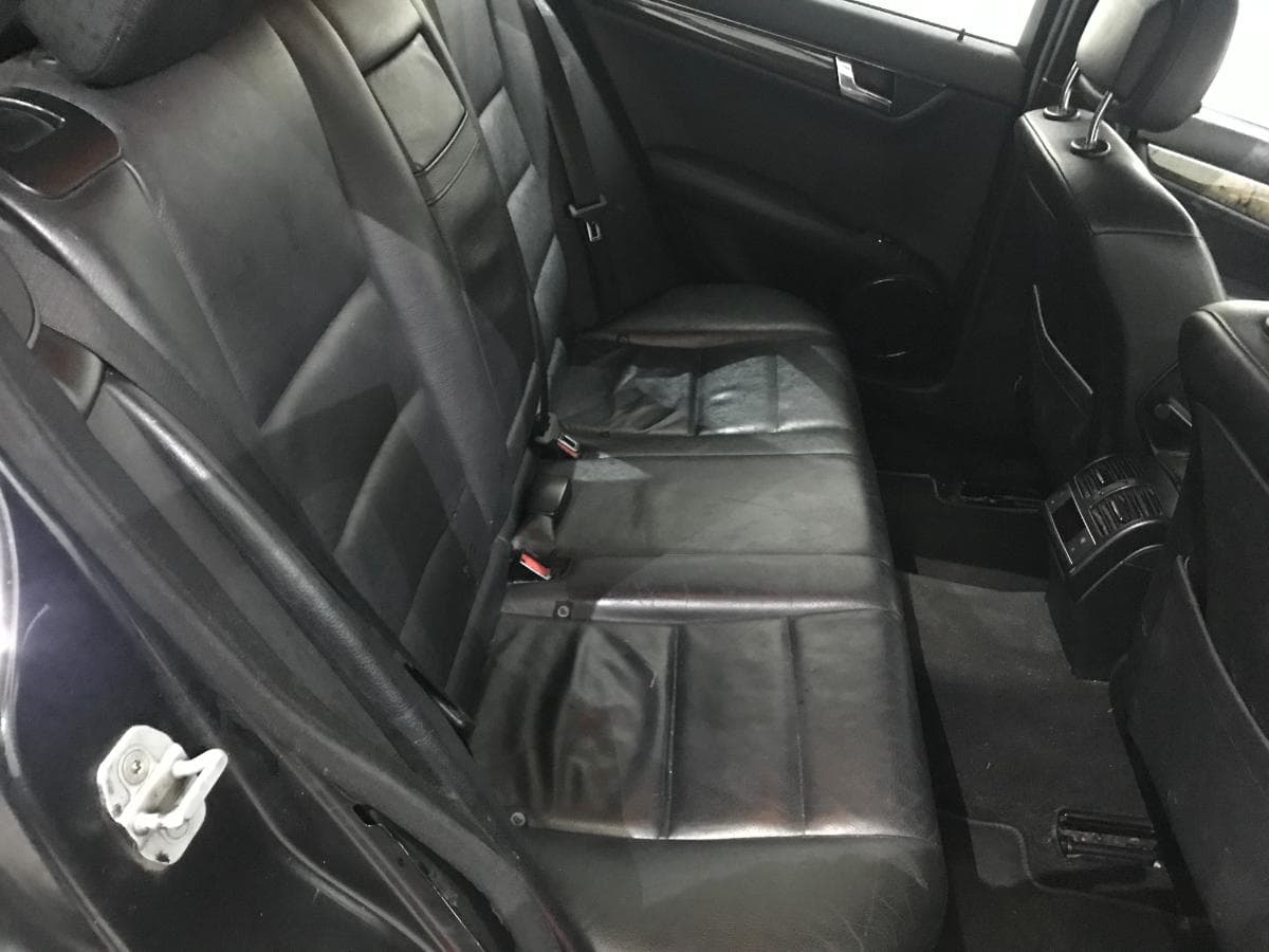 Mercedes C220 CDI 2.2 · Ano 2008 — imagem 20