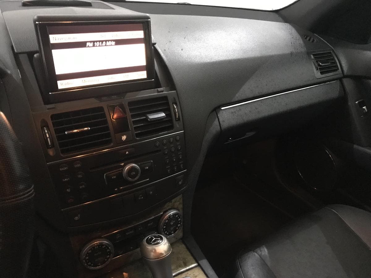 Mercedes C220 CDI 2.2 · Ano 2008 — imagem 29
