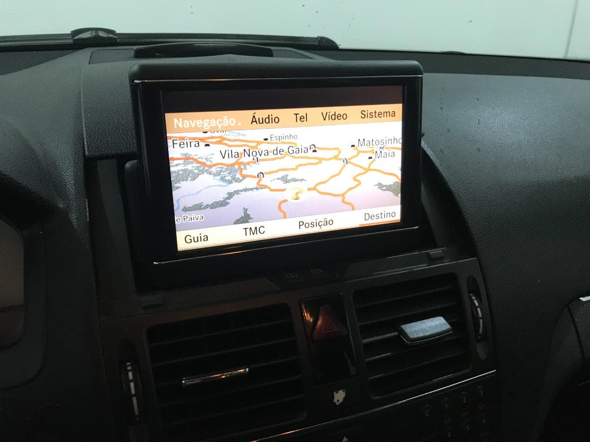 Mercedes C220 CDI 2.2 · Ano 2008 — imagem 32