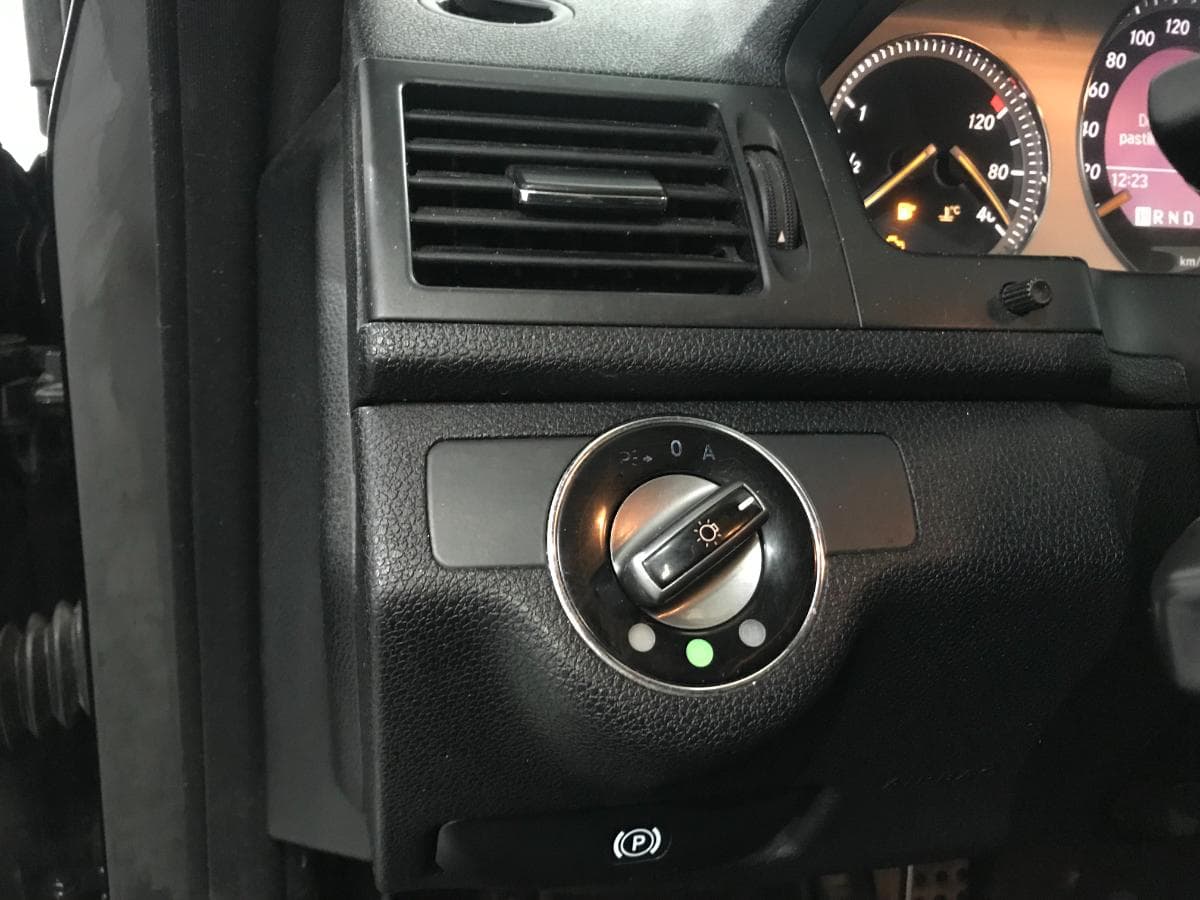 Mercedes C220 CDI 2.2 · Ano 2008 — imagem 36
