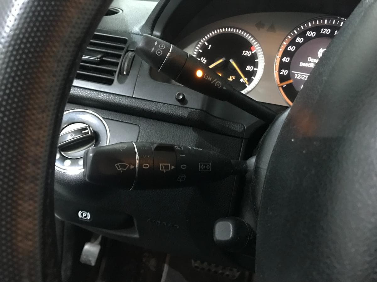 Mercedes C220 CDI 2.2 · Ano 2008 — imagem 38