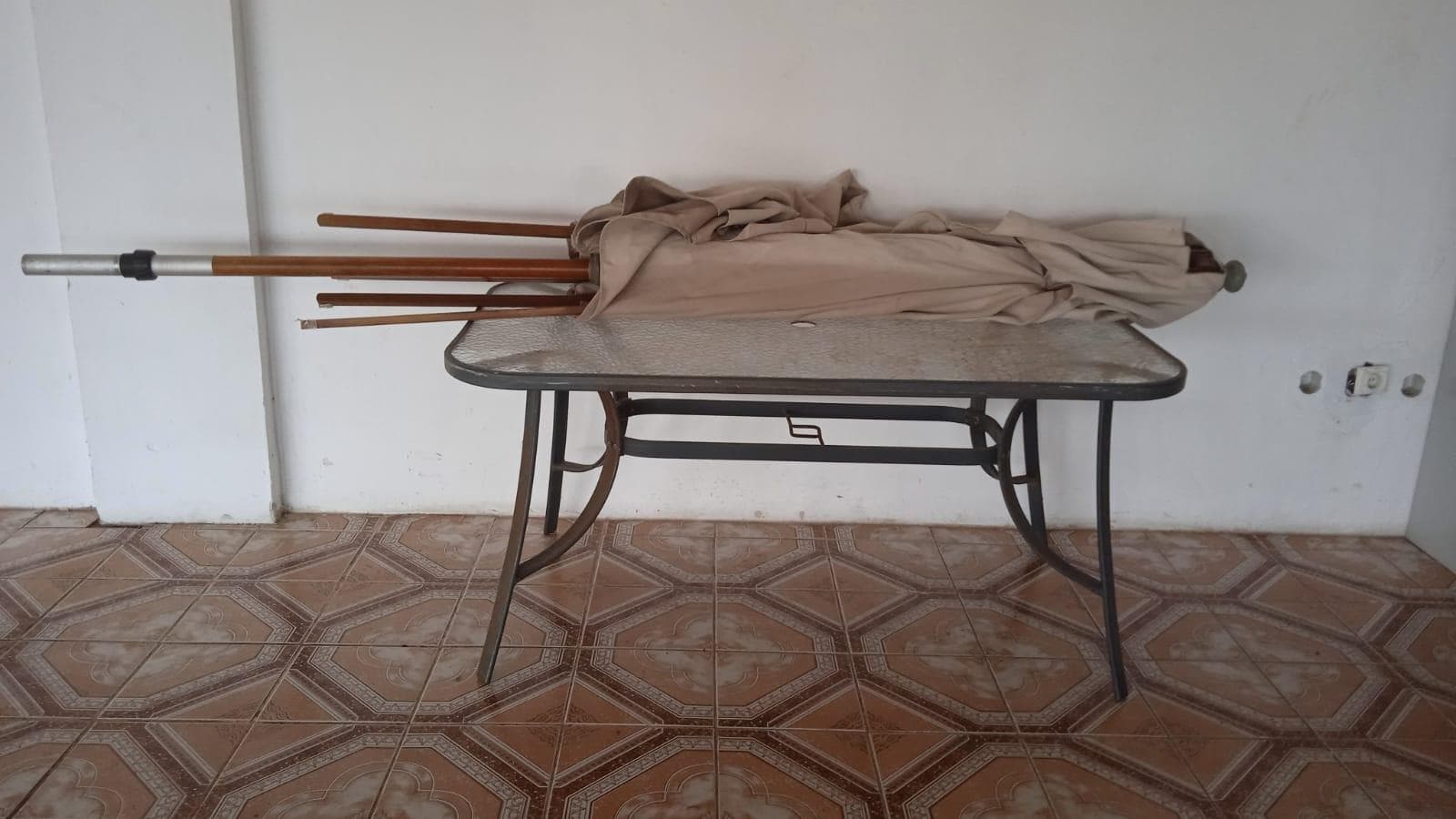 Mobiliario de hogar · — imagen 1