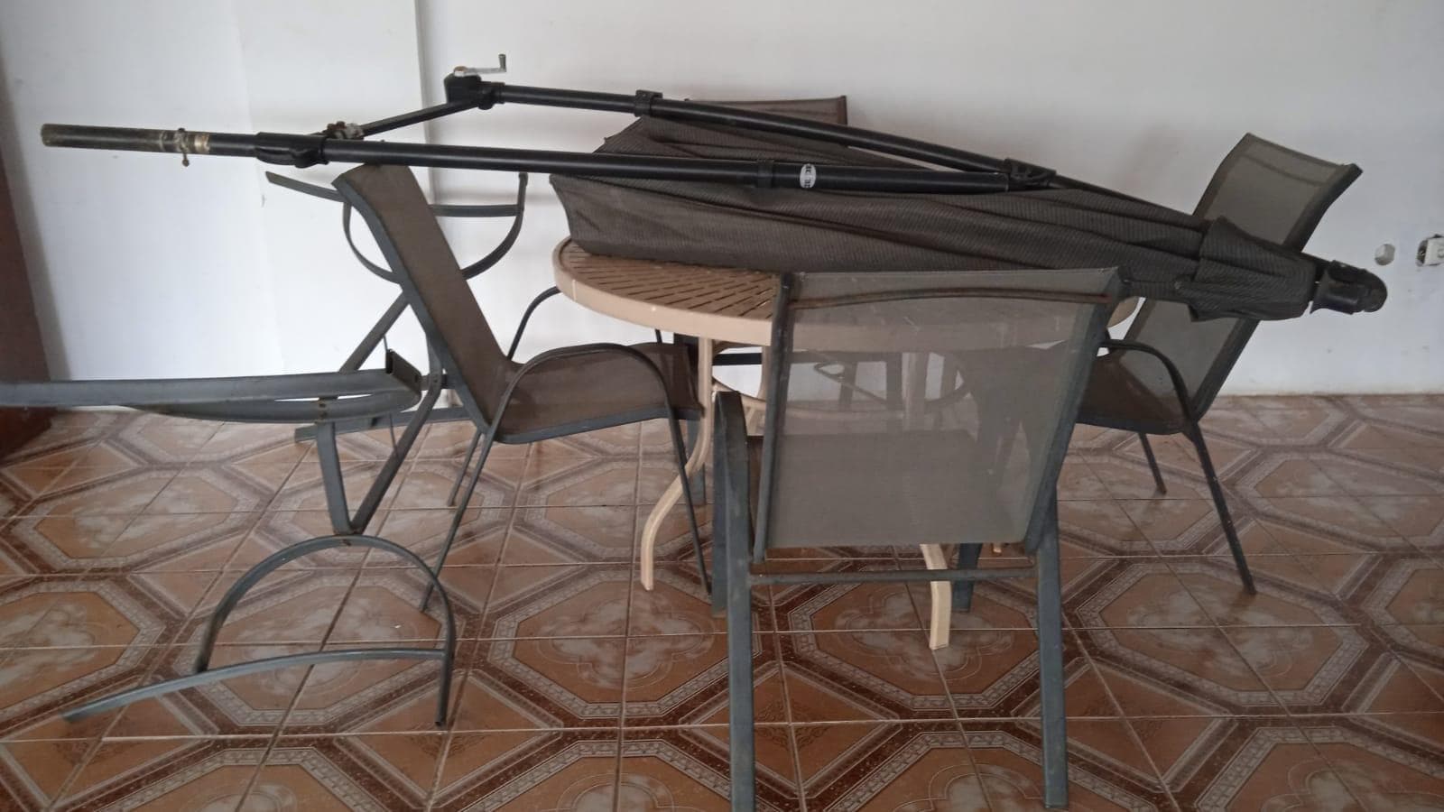 Mobiliario de hogar · — imagen 1
