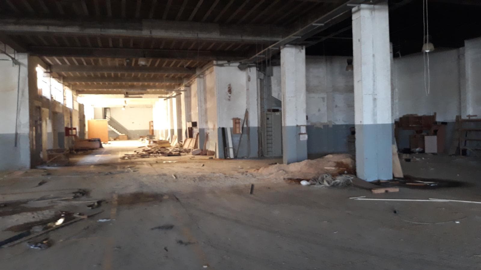 Armazéns + Lote para Construção + Terrenos · Ourém — imagem 20