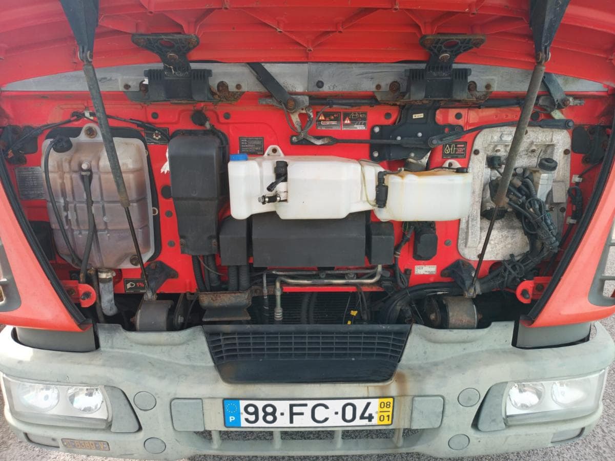 Iveco Eurocargo 75E16 · Ano 2008 — imagem 3
