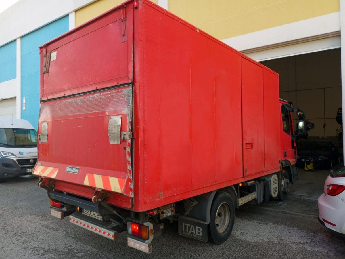 Iveco Eurocargo 75E16 · Ano 2008 — imagem 9