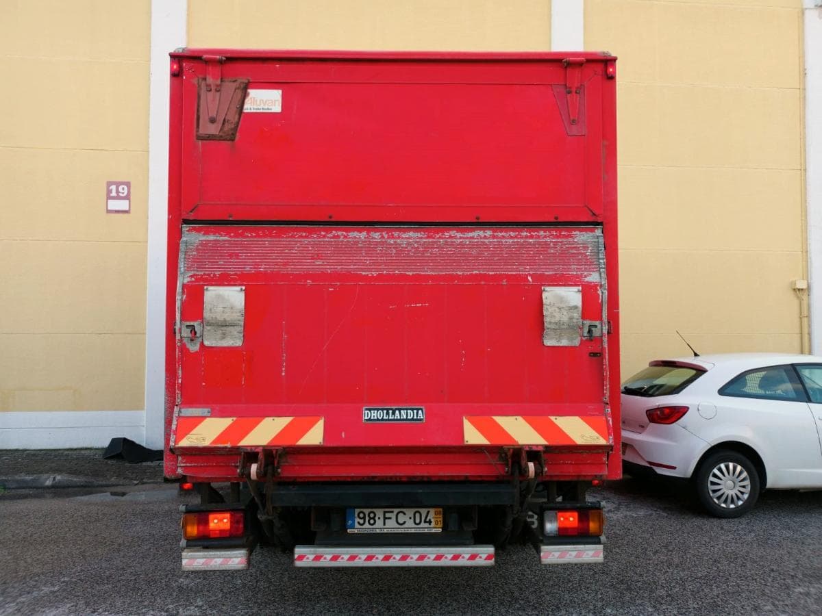Iveco Eurocargo 75E16 · Ano 2008 — imagem 12