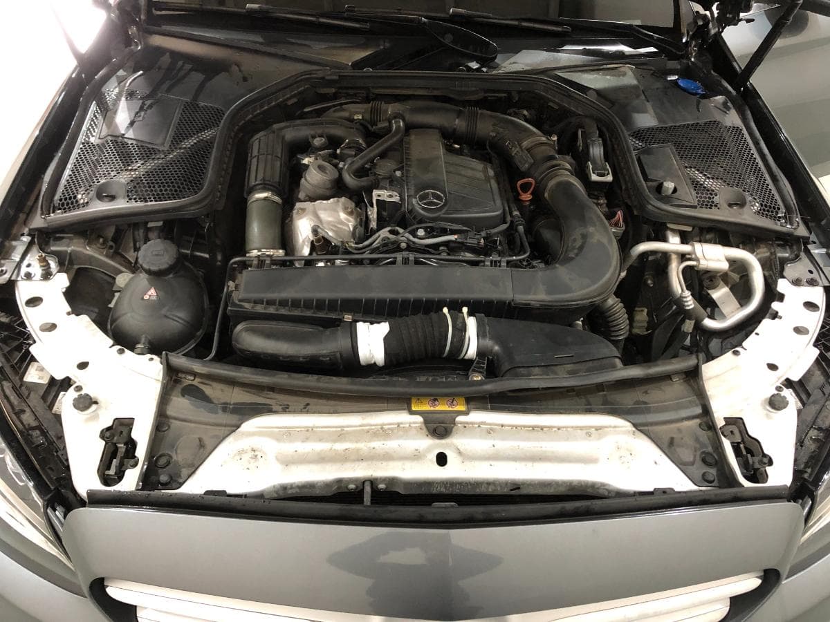 Mercedes-Benz C180D · Ano 2018 — imagem 3