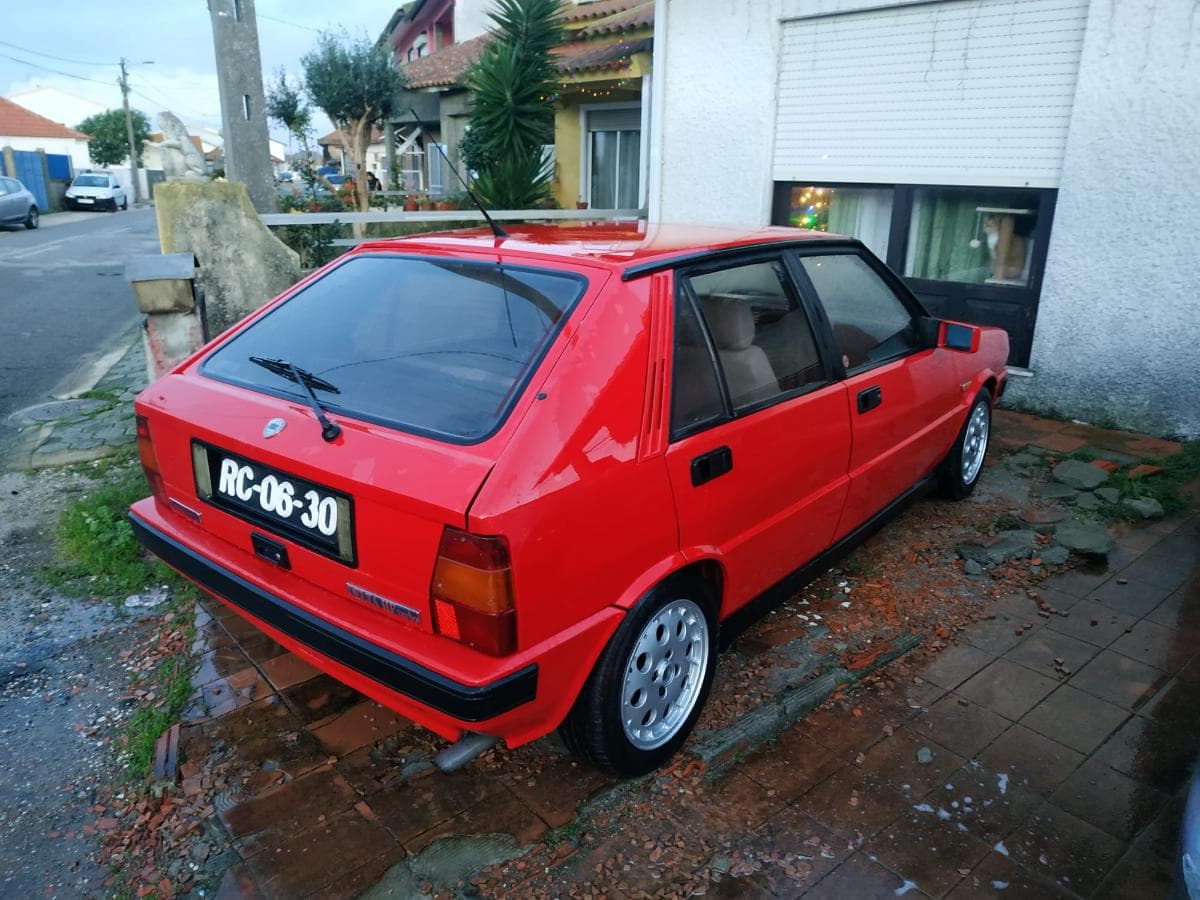 Lancia Delta 1.6 HF Turbo · Ano 1988 — imagem 3