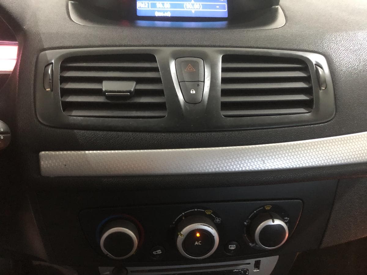 Renault Mégane · Ano 2012 — imagen 32