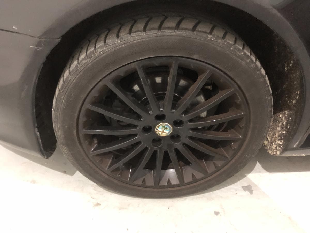 Alfa Romeo 1.9 JTD · Ano 2005 — imagem 10