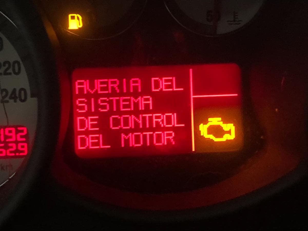 Alfa Romeo 1.9 JTD · Ano 2005 — imagem 31