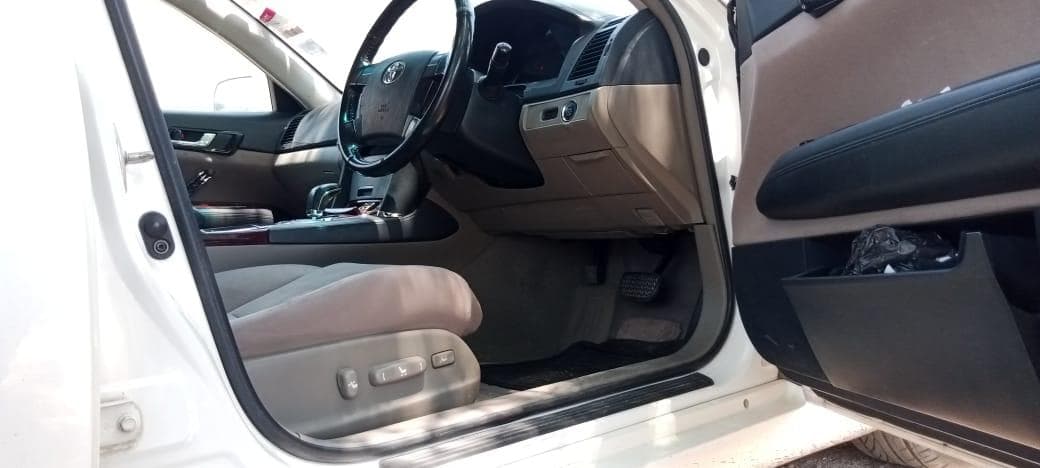 Toyota Mark X · — imagem 7