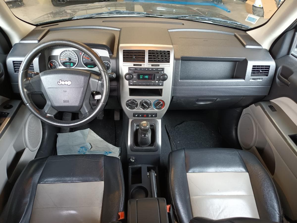 Jeep Patriot Edição Limitada · Ano 2007 — image 23