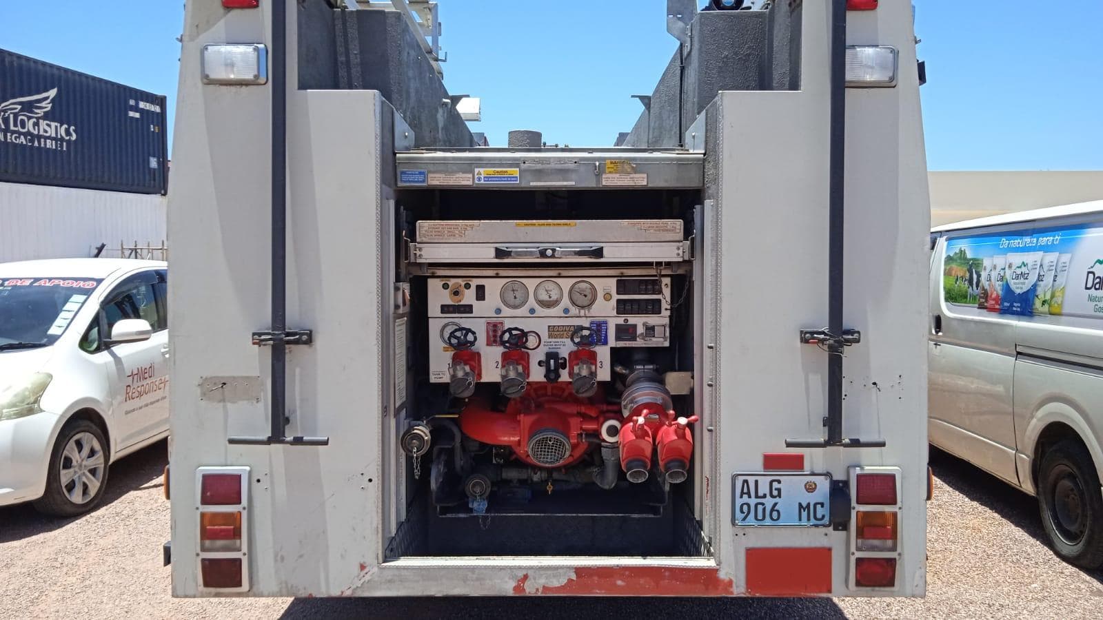 Autotanque Mercedes Benz Atego · — imagem 13