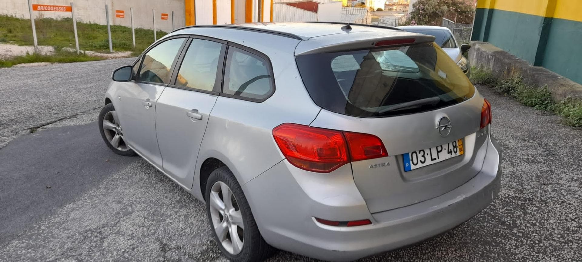 Opel Astra 1.3CDTI · Ano 2011 — imagem 4