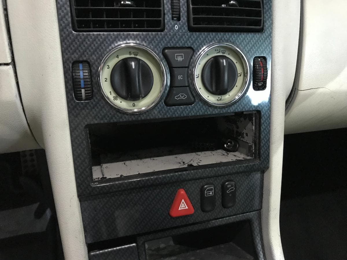 Mercedes-Benz SLK 200 2.0 · Ano 1997 — image 24