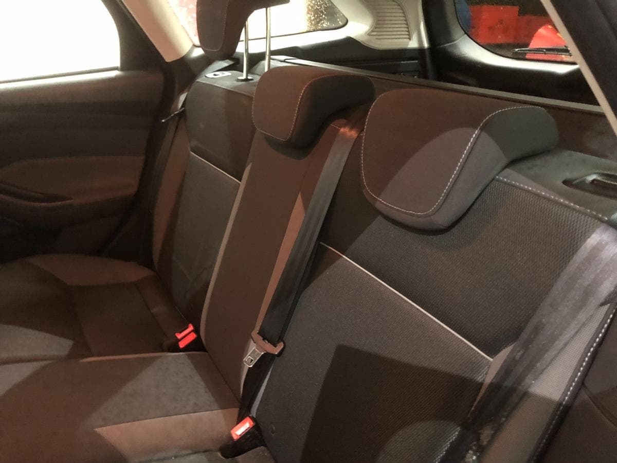 Ford Focus 1.6 TDCI · Ano 2014 — imagem 24