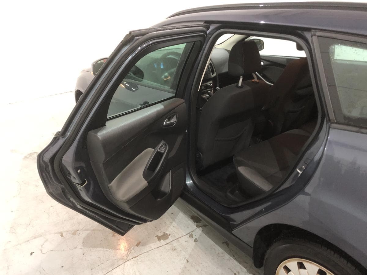 Ford Focus 1.6 TDCI · Ano 2014 — imagem 26