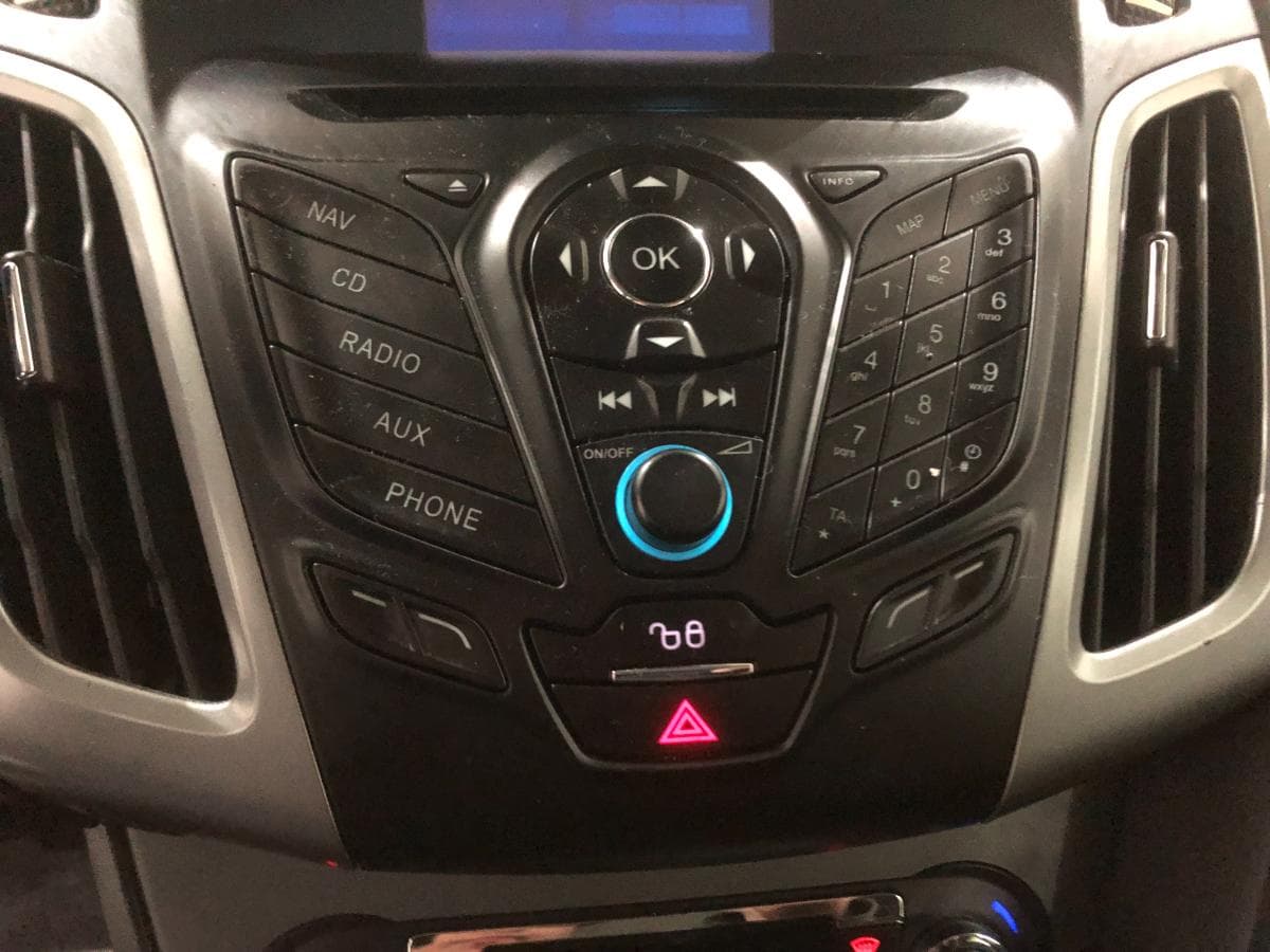 Ford Focus 1.6 TDCI · Ano 2014 — imagem 43