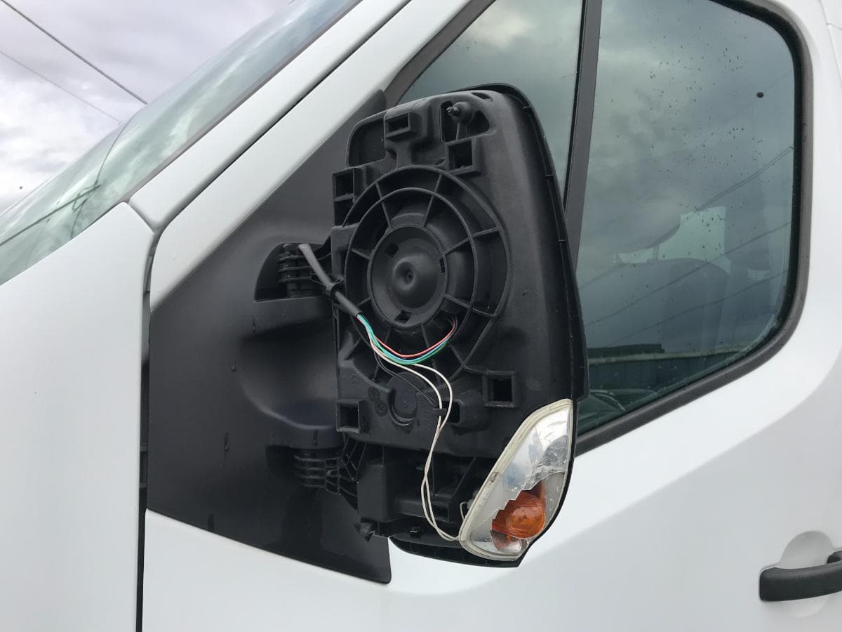 Renault Master 2.3 DCI · Ano 2015 — imagen 13