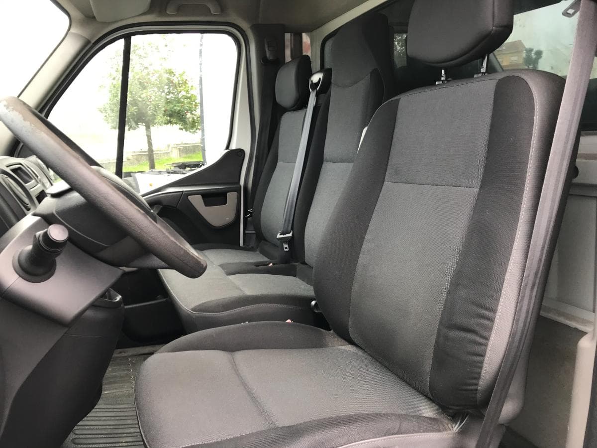 Renault Master 2.3 DCI · Ano 2015 — imagen 20