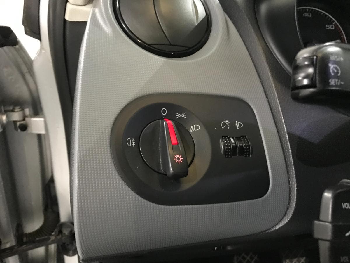 Seat Ibiza 1.2 TDI · Ano 2014 — imagen 23