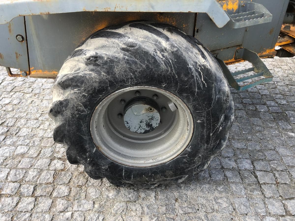 Dumper Thwaites MACH664 · Ano 2012 — image 8