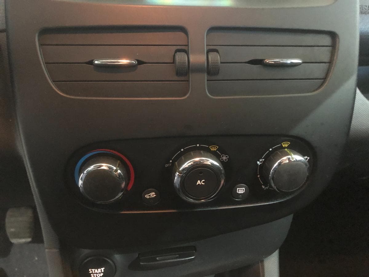 Renault Clio · Año 2013 — imagen 27