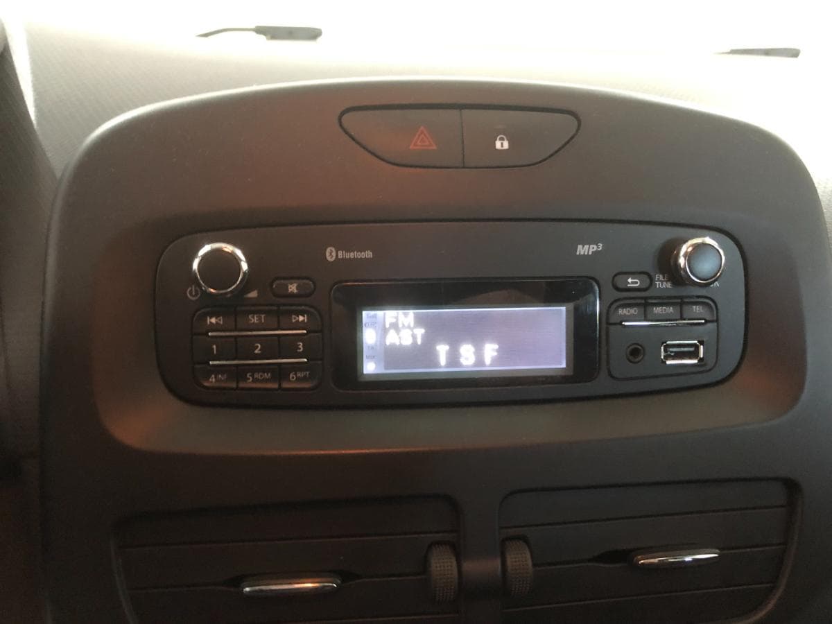 Renault Clio · Año 2013 — imagen 30