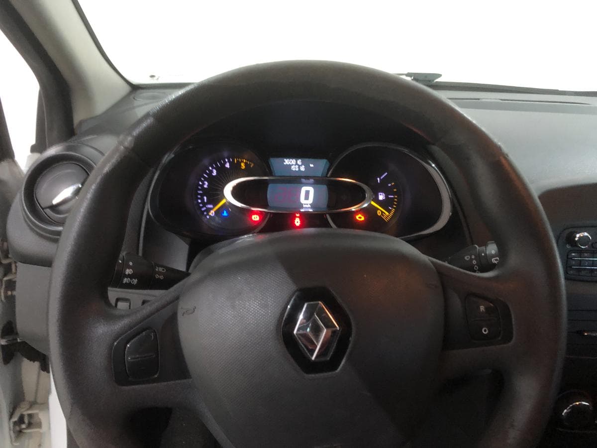 Renault Clio · Año 2013 — imagen 32