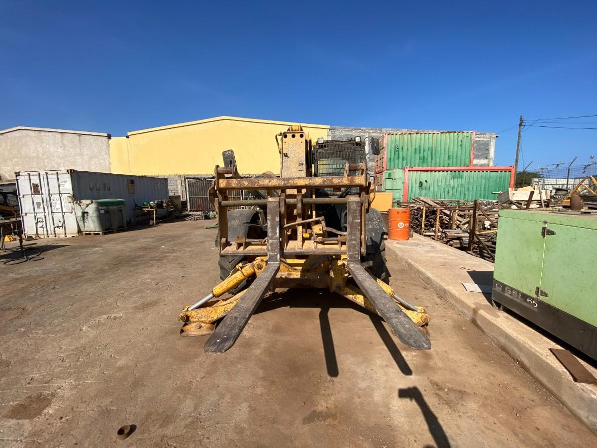 Telescópico JCB TH535 — image 7