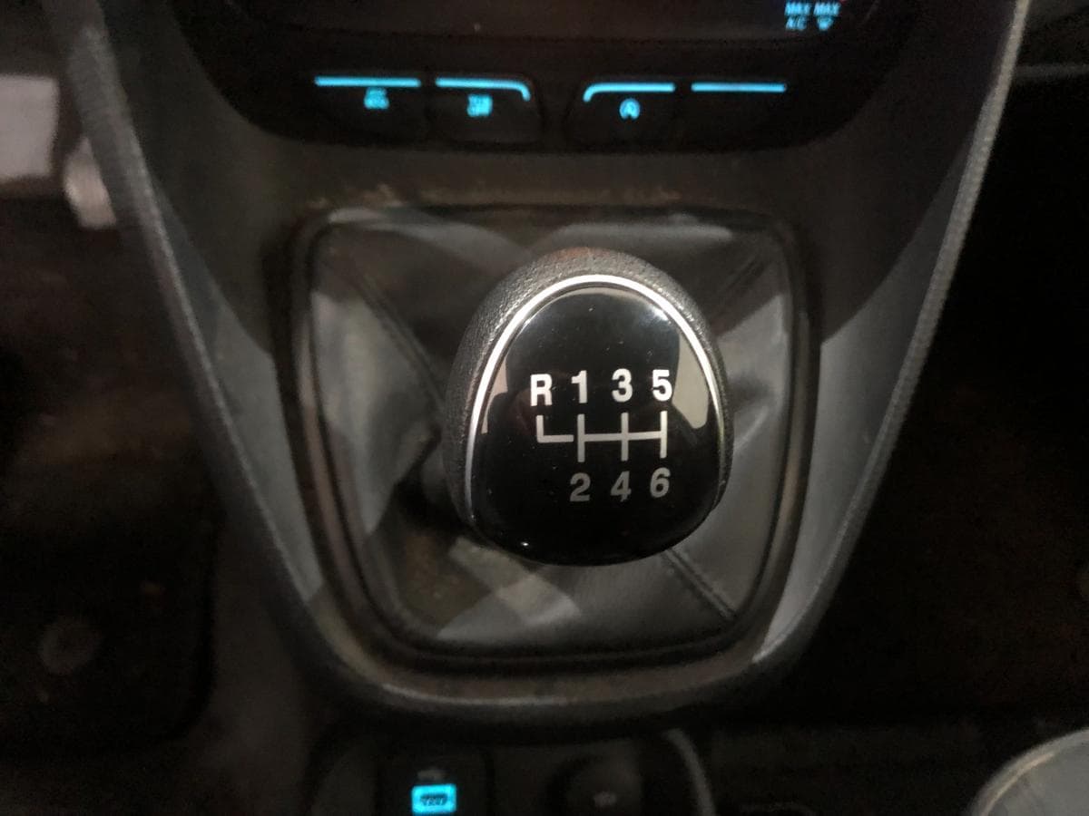 Ford Transit Connect 1.5 TDCI · Ano 2021 — image 25